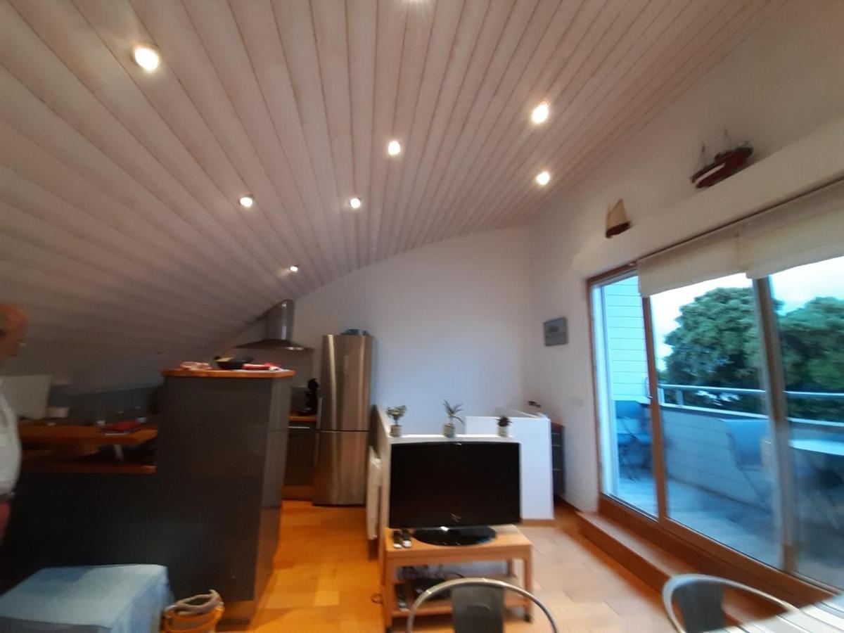 Penfret - 20 Meters From The